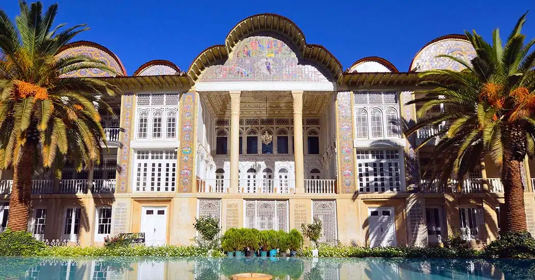 سفر به شیراز در پاییز