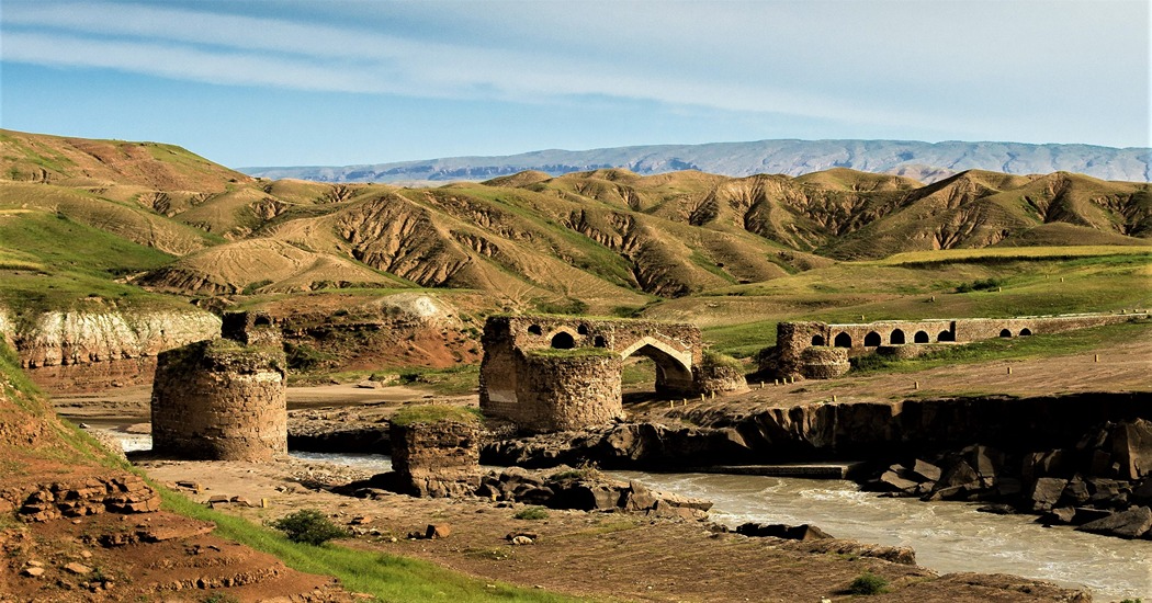 بهترین جای ایران برای سفر در اردیبهشت کجاست؟ | اسنپ