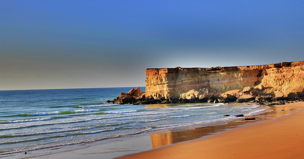 سواحل زیبای هنگام