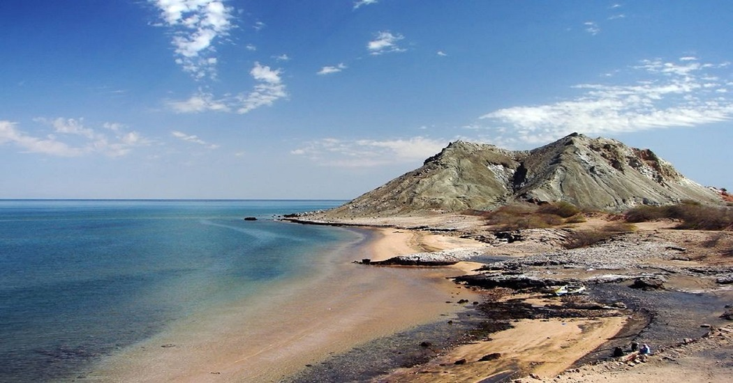 سواحل بکر هنگام