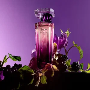 Trésor Midnight Rose perfume bottle with floral and berry notes on purple background