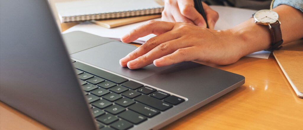 انتخاب لپ‌تاپ مناسب دانشگاه؛ چه مدلی برای کدام رشته بهتر است؟