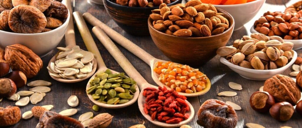 راهنمای تشخیص آجیل تازه از کهنه