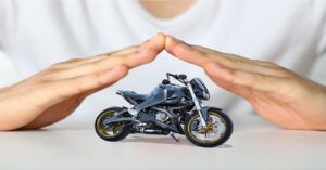 آیا موتورسیکلت برقی نیاز به بیمه دارد؟