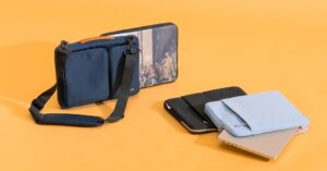 MacBook sleeves and carrying bags for protecting laptops during daily travel