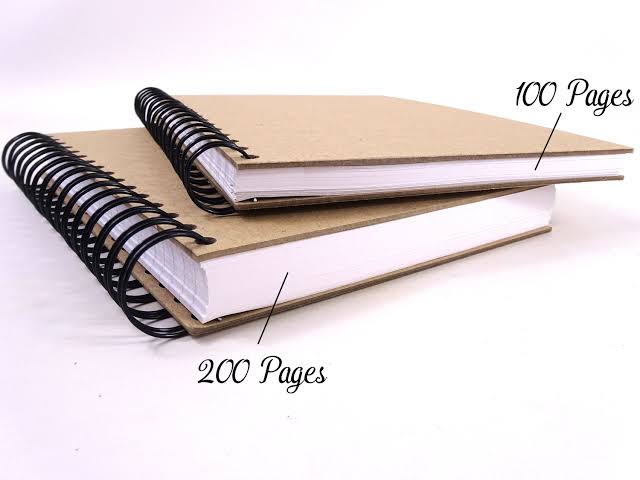 Spiral notebooks with 100 and 200 pages comparison