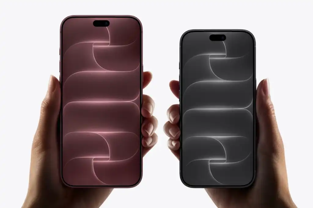 iPhone 18 Pro models in red and black held side by side